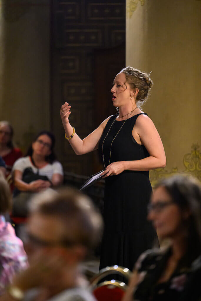 La flor en Paradis © Petra Hajská