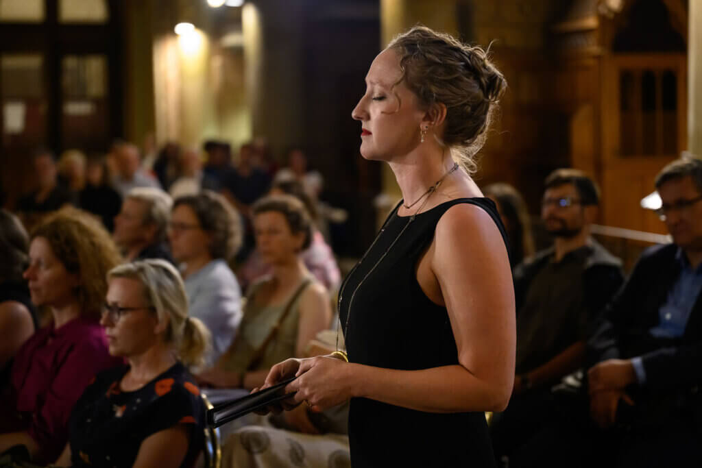 La flor en Paradis © Petra Hajská